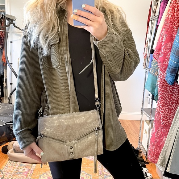BOTKIER | Trigger Grey Crossbody Handbag - Picture 1 of 11